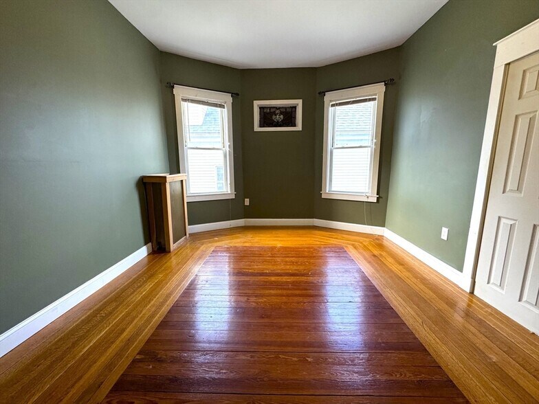 Building Photo - 24 Weld Hill St