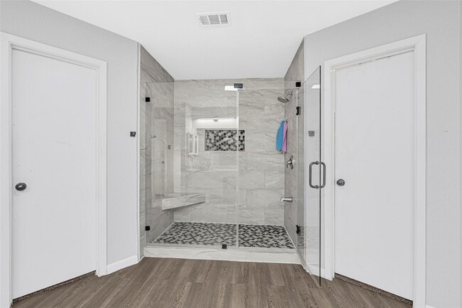 Building Photo - 122 Gruss Dr