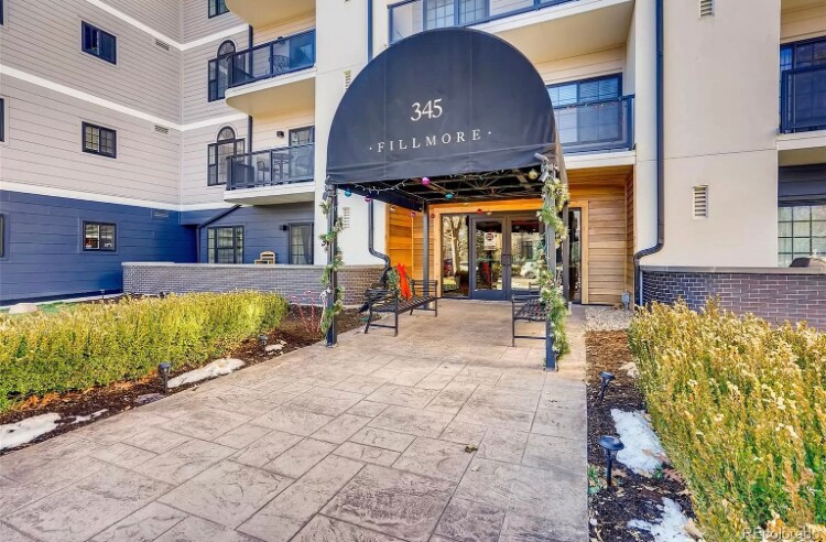 Building Photo - 345 Fillmore St