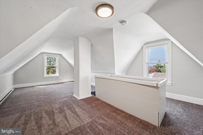 Building Photo - 305 Printz Ave