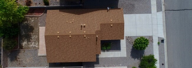 Building Photo - Prominent 3 Bedroom, 2 Bath Single Story Home In Rio Rancho!