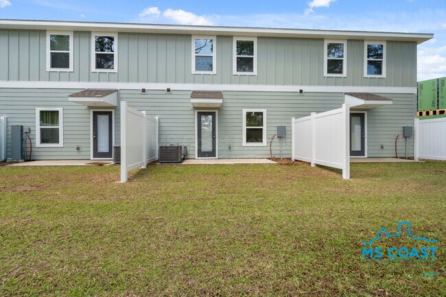 Building Photo - 12226 Frazier Ln