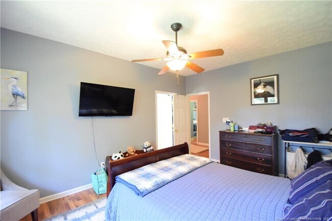 Building Photo - 187 Lakewind Ct