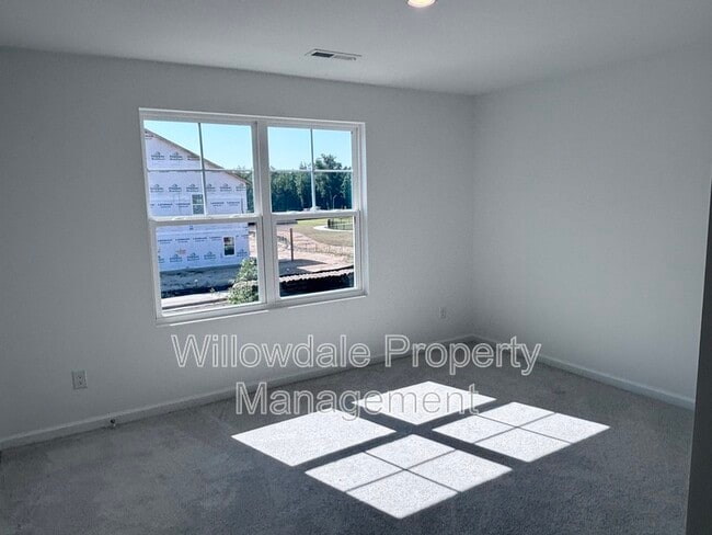 Building Photo - 400 Red Mangrove Dr