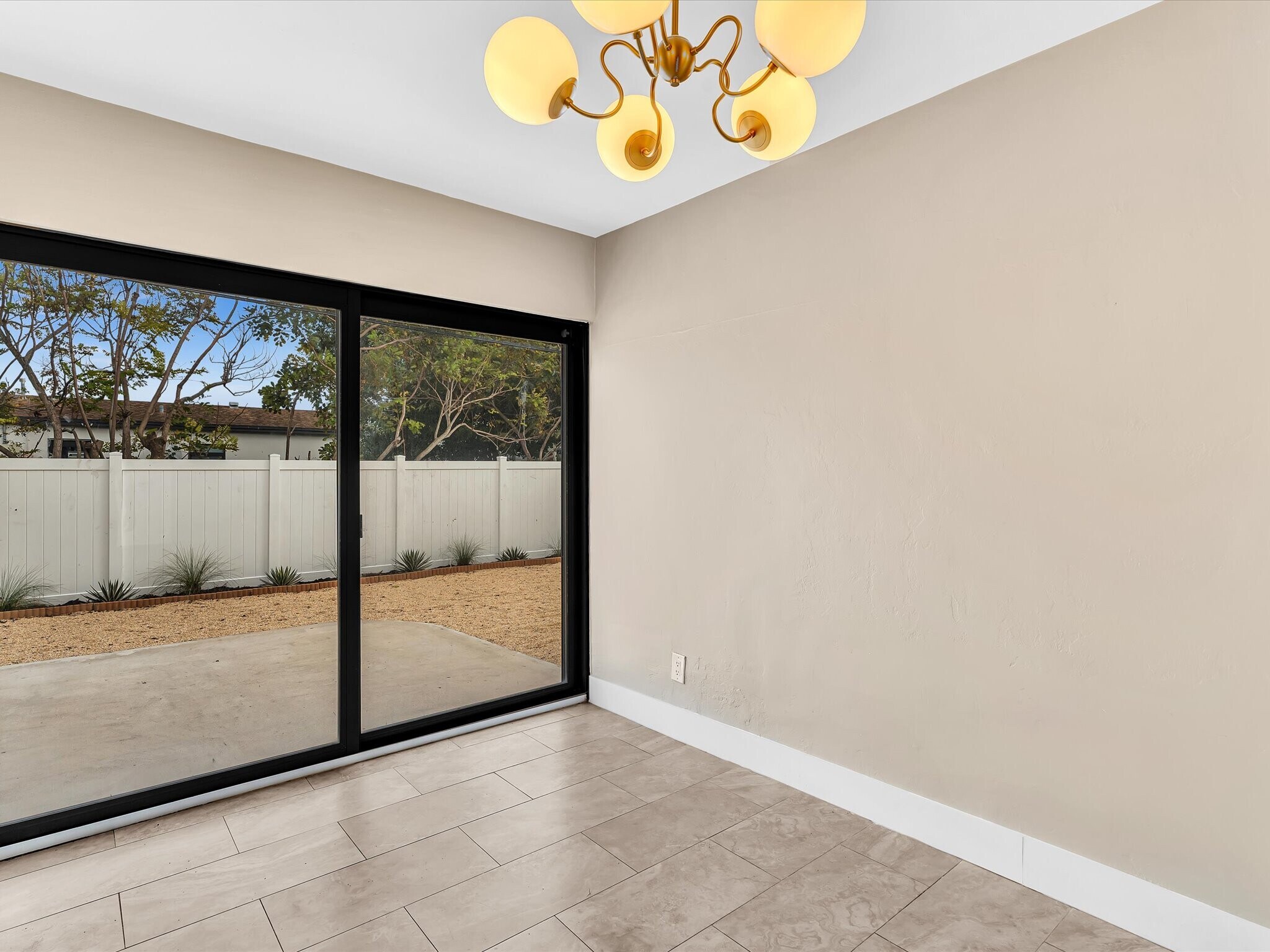 Dining view - 5408 NE 3rd Ter