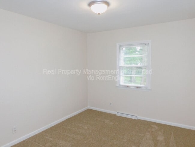 Building Photo - 3407 Derby Pl
