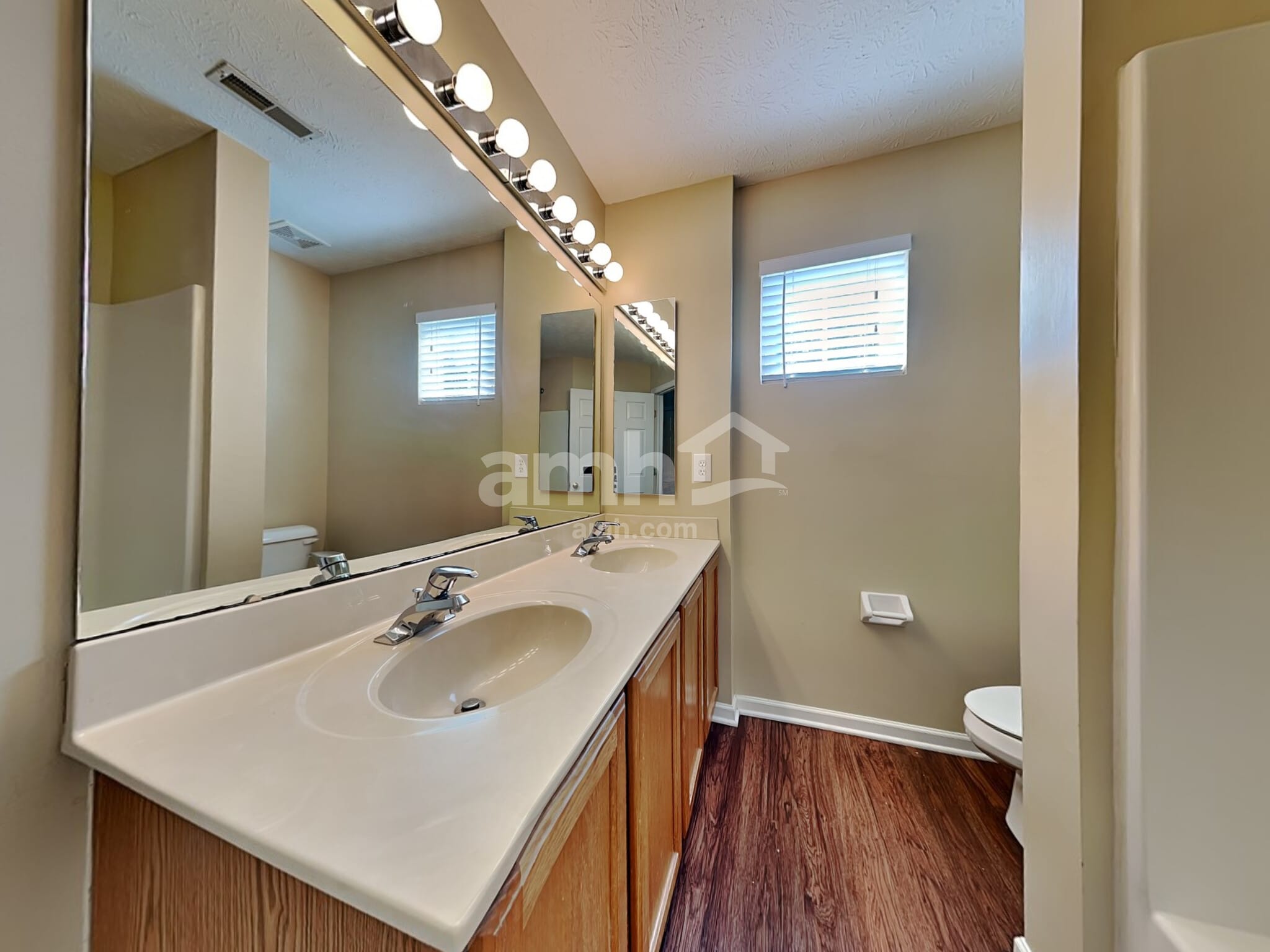 Building Photo - 1425 Windstar Ct