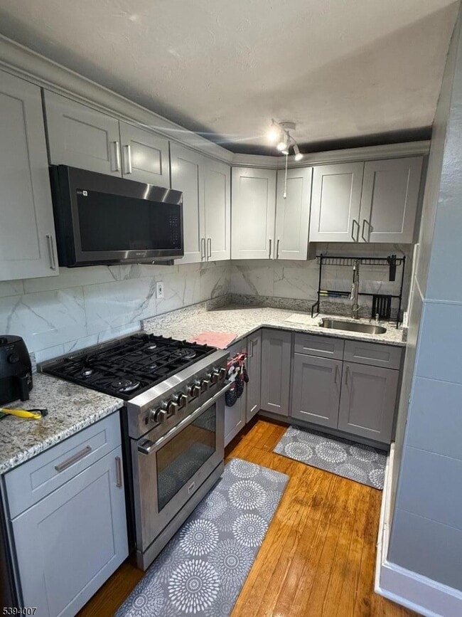 Building Photo - 72 Columbus Ave