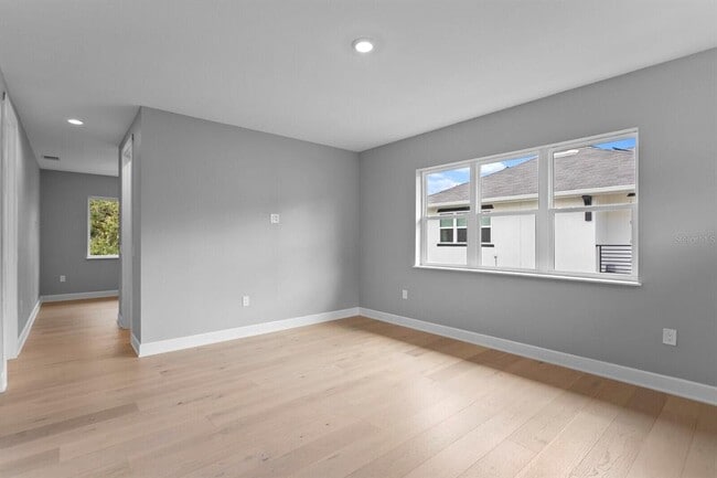 Building Photo - 3308 W Wyoming Ave