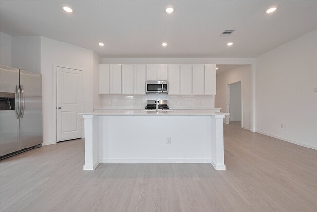 Building Photo - 21722 Colonial Medow Creek Trl