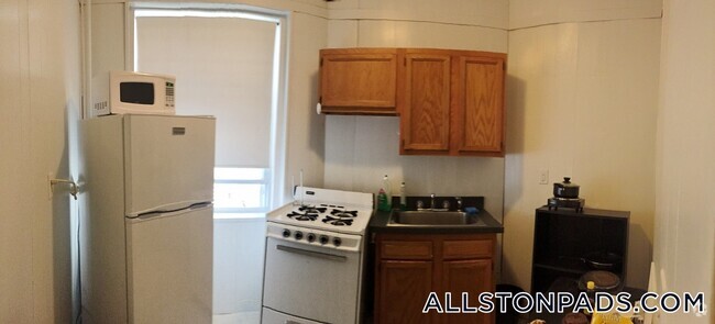 Building Photo - 5 Walbridge St