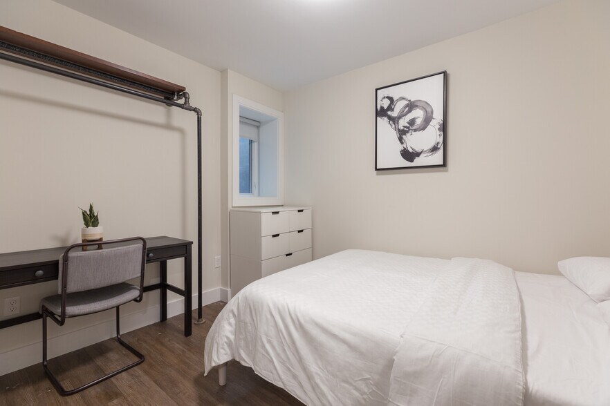 Building Photo - 139 Marcella St