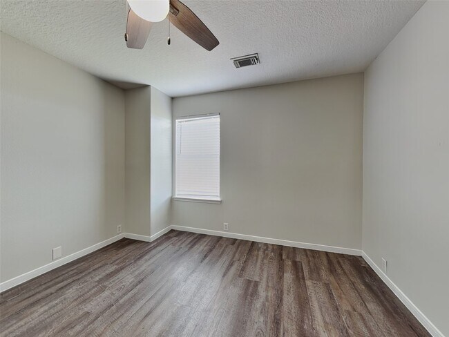 Building Photo - 19722 Twin Canyon Ct