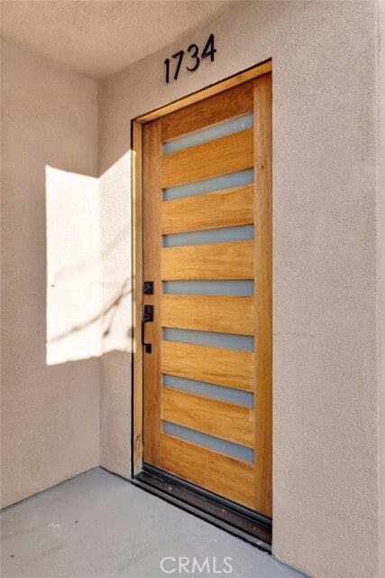 Building Photo - 1734 Carmona Ave