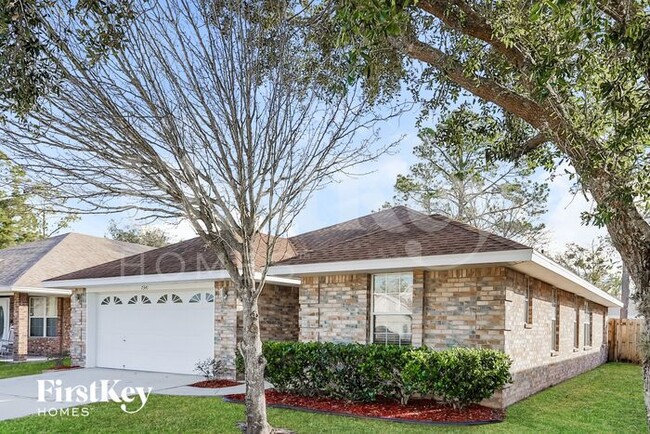 Building Photo - 7341 Ironside Dr N