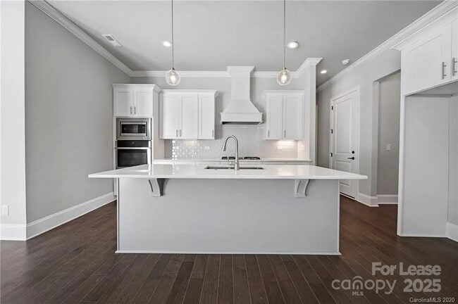 Building Photo - 2603 Bridle Brook Way