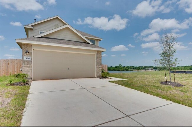 Building Photo - 11020 N Lake Mist Ln