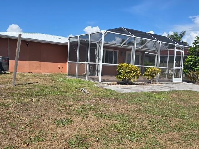 Building Photo - 270 Belaire Ct