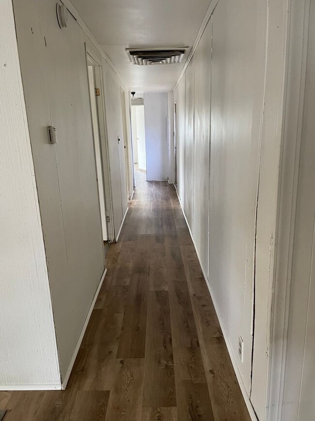 Building Photo - Cozy 3 Bed, 1.5 Bath Home in Idaho Falls!