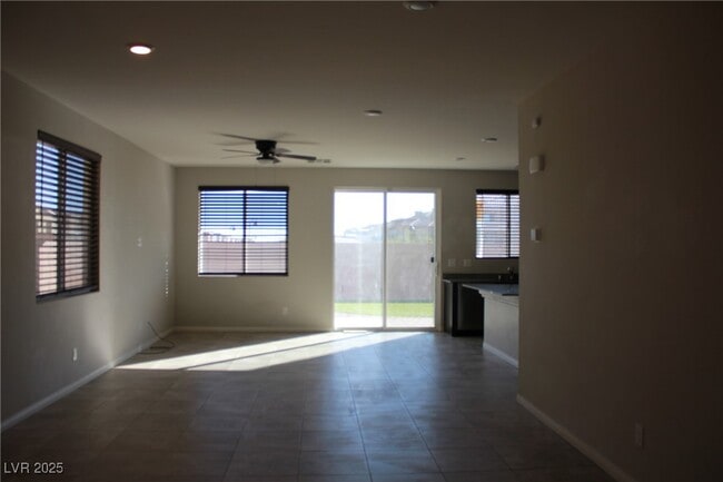 Building Photo - 7632 Bandon Cliffs St