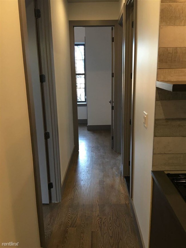 Building Photo - 1649 Summerfield St