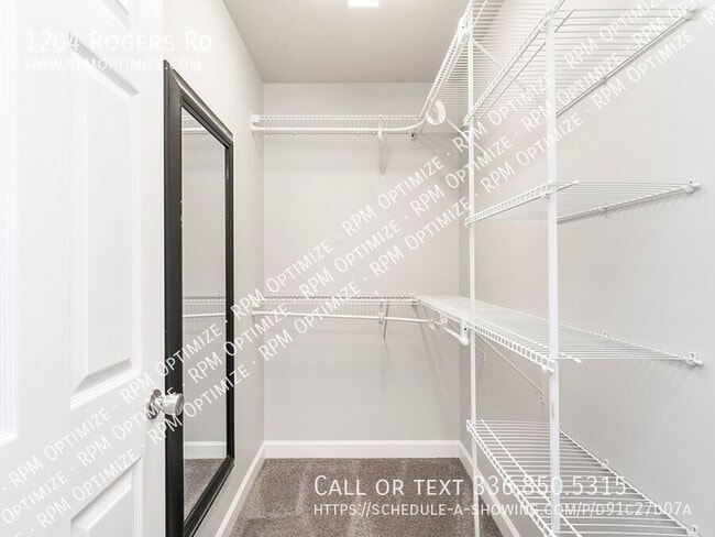 Building Photo - 1204 Rogers Rd