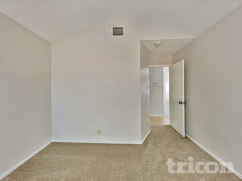 Building Photo - 7947 Flower Trail