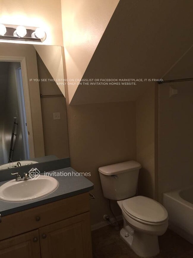 Building Photo - 15502 Tanagerpark Way