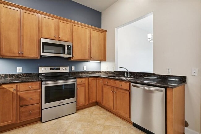 Building Photo - Call Ingrid Bayne at (757)873-6851