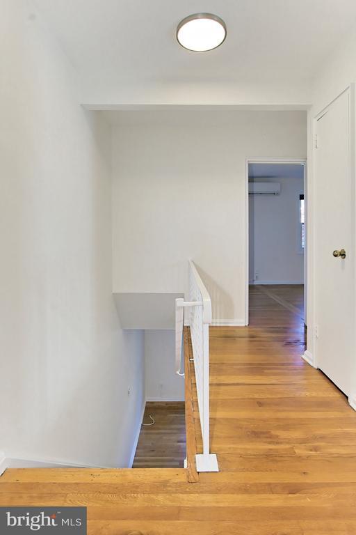 Building Photo - 2942 Landover St