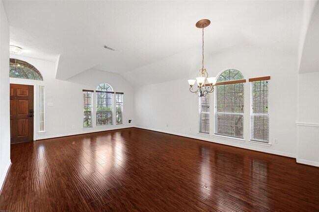 Building Photo - 10106 W Temple Dr