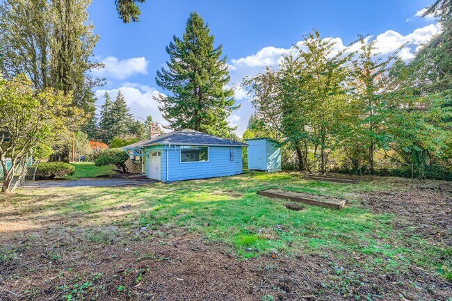 Building Photo - Fully-Remodeled 3 Bed 1 Bath Mountlake Ter...