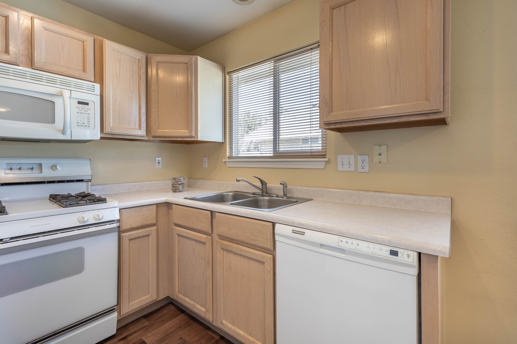 Building Photo - 509 State St