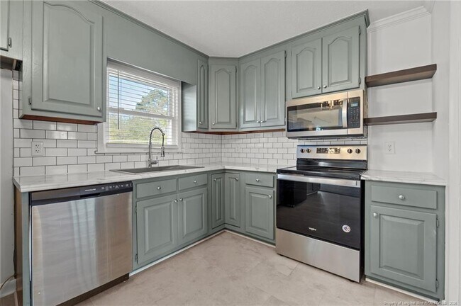 Building Photo - 5419 Laramie Ct