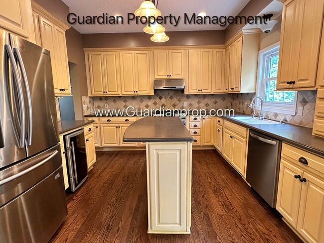Building Photo - Eagan Single Family Home, Office, Deck, Patio, 2 Car Garage, Available Late July/Aug