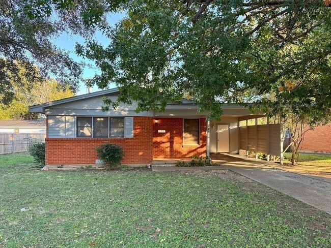 Primary Photo - 4503 McCrory Ave