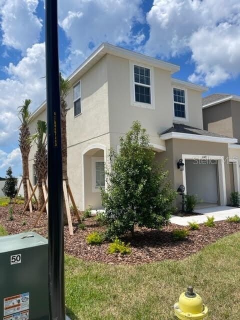 Building Photo - 6349 Willowside St