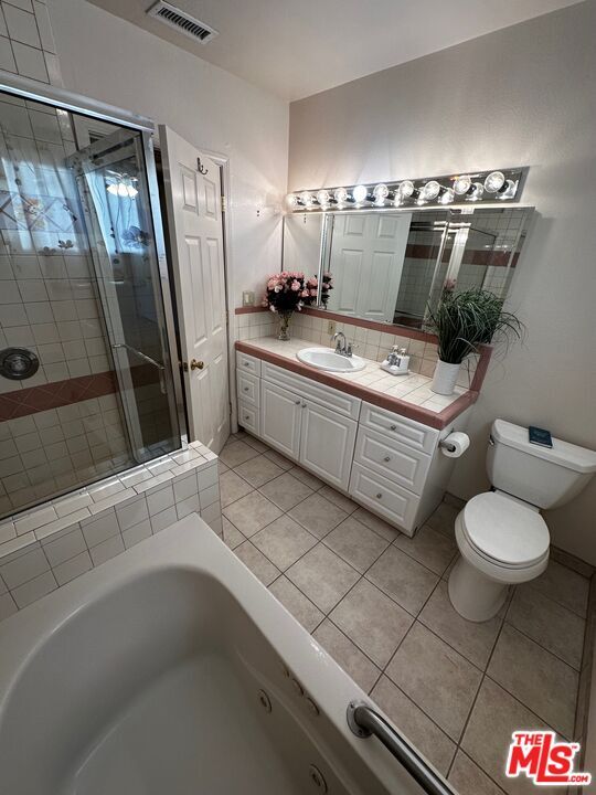 Building Photo - 3791 Olmsted Ave