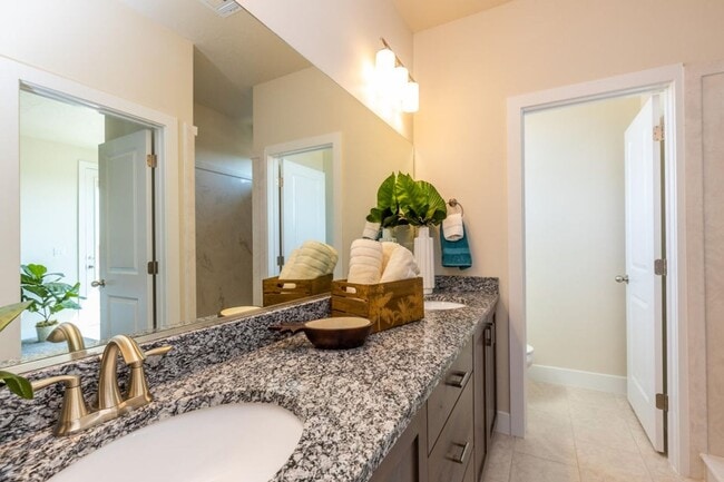 Building Photo - Painted Sands  3 Bedroom, 2 Bathroom Furnished Home