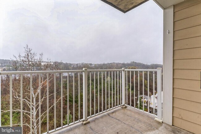 Building Photo - 6301 Edsall Rd