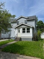 Building Photo - 10613 Nelson Ave