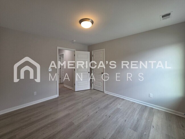 Building Photo - 10319 Bramlett Way