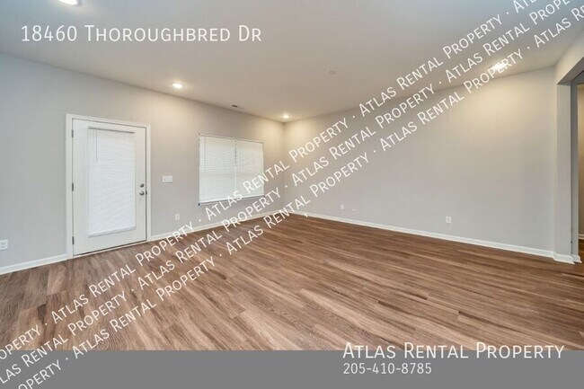 Building Photo - 18460 Thoroughbred Dr
