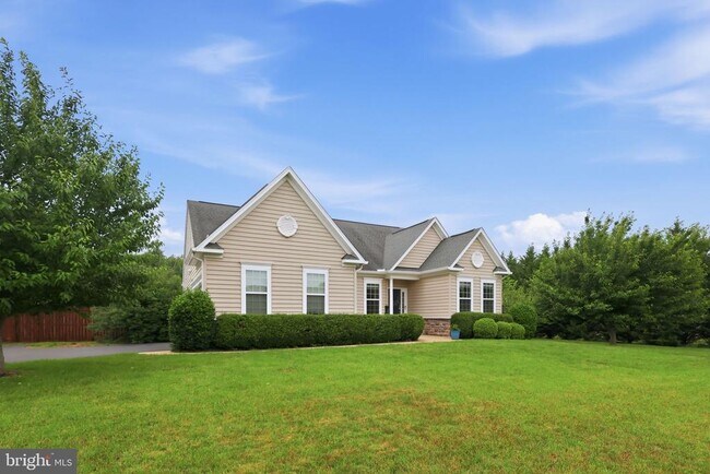 Building Photo - 320 Timber Mill Ln
