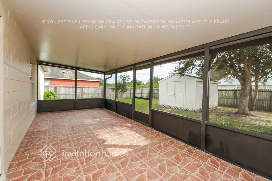 Building Photo - 1130 St Tropez Ct