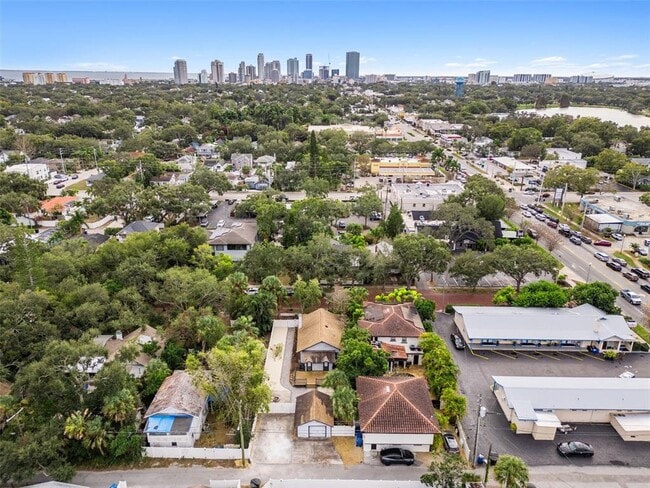 Building Photo - 313 23rd Ave N