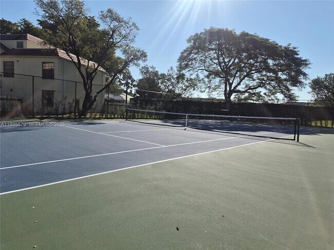 Building Photo - 8811 SW 132nd Pl