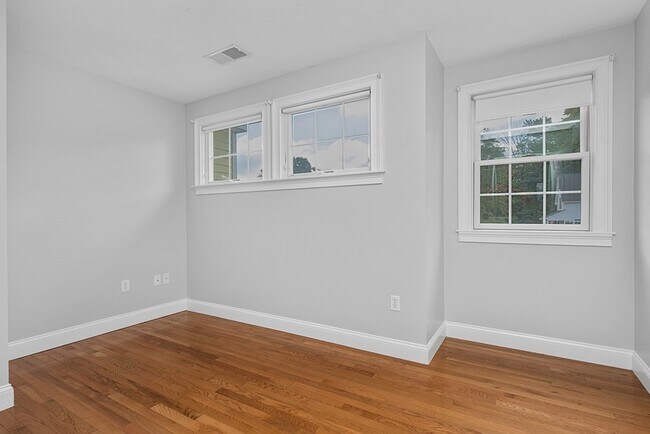 Building Photo - 1 Neff Dr