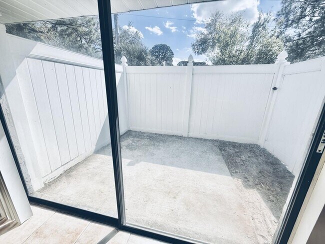 Building Photo - 4454 Pinebark Ave