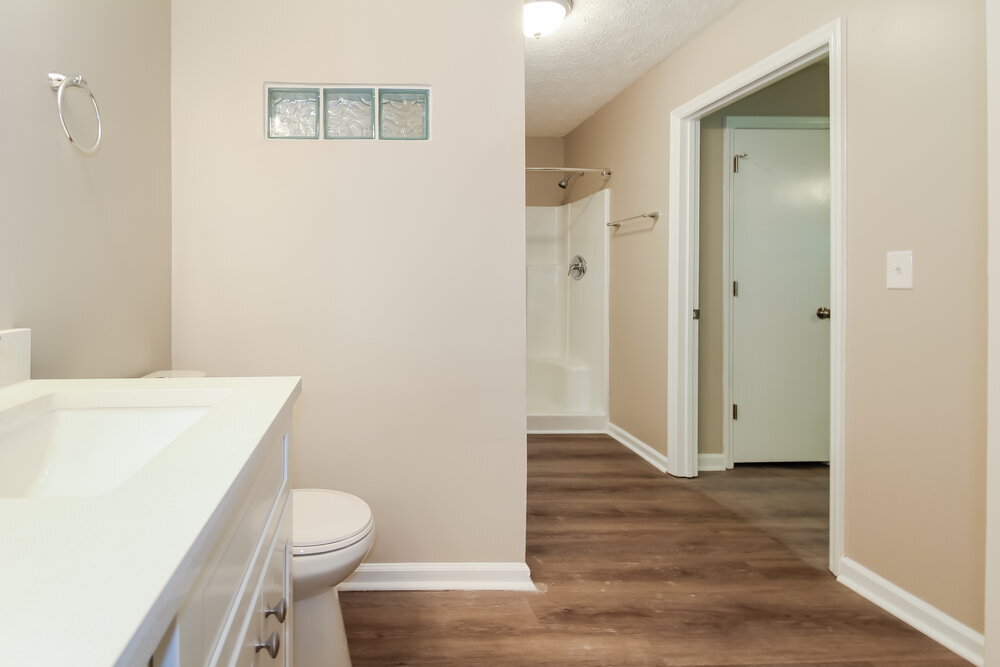 Building Photo - 1013 Summer Pl NW